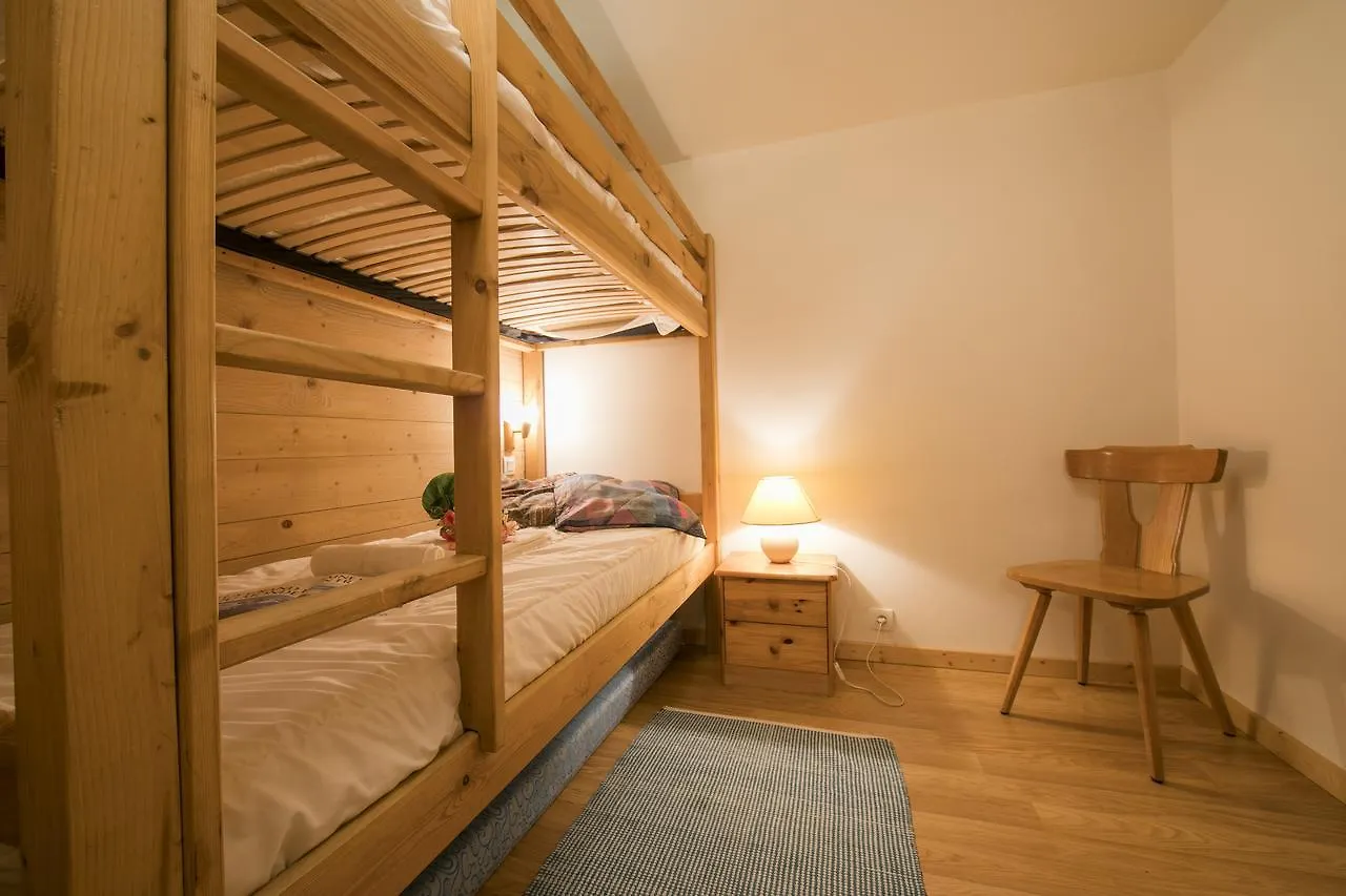 Residence Grand Roc - Ancolies 103 - Happy Rentals Chamonix Apartment