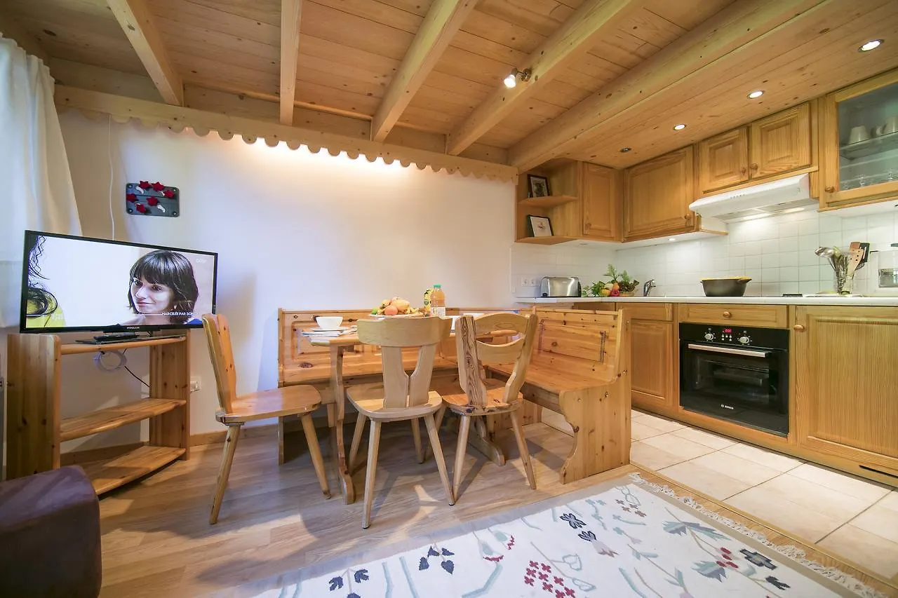 Residence Grand Roc - Ancolies 103 - Happy Rentals Chamonix
